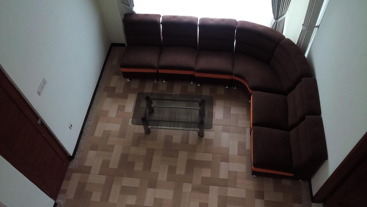 Rumah Tawa Guesthouse - 2 Syariah Bandung Ngoại thất bức ảnh