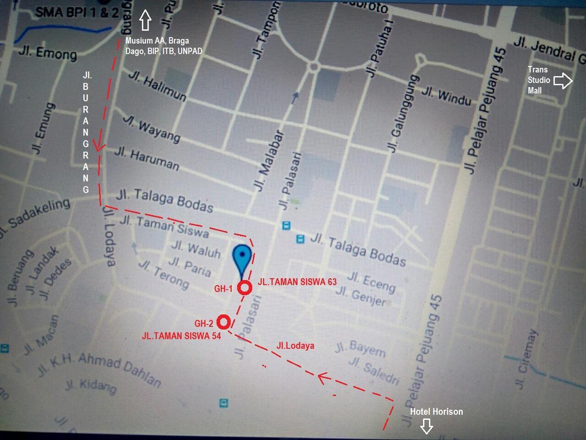 Rumah Tawa Guesthouse - 2 Syariah Bandung Ngoại thất bức ảnh