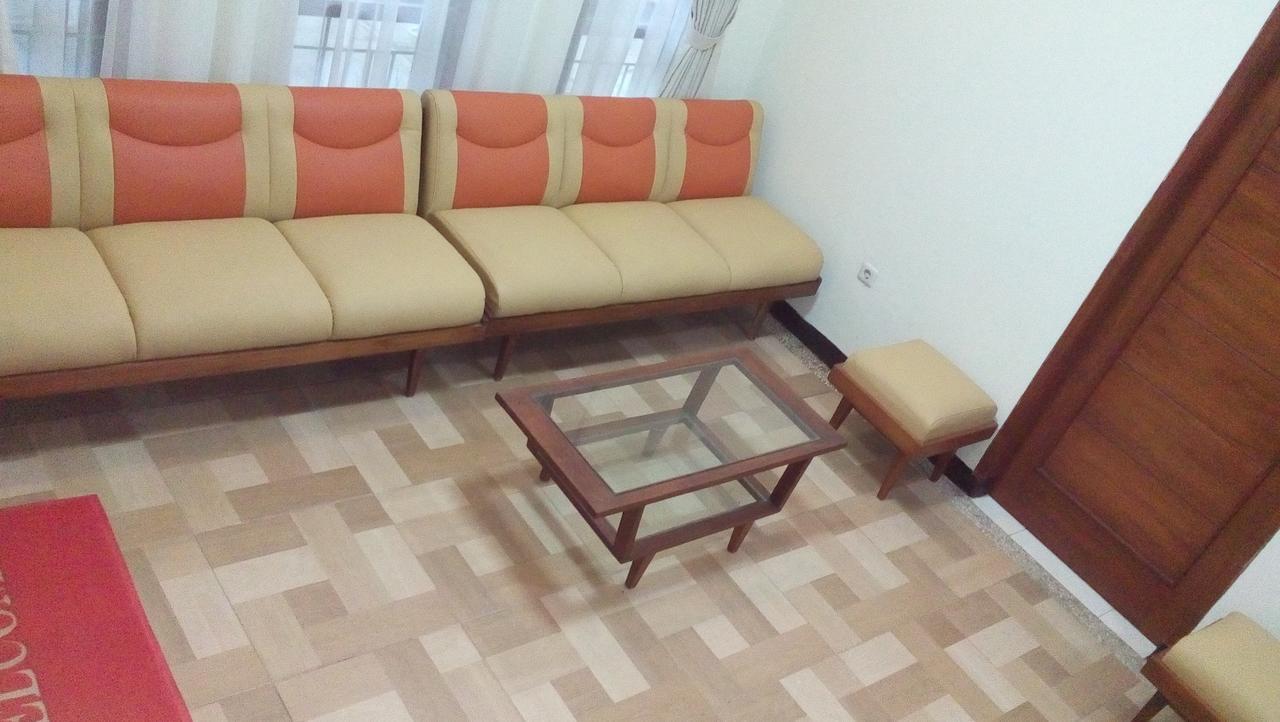 Rumah Tawa Guesthouse - 2 Syariah Bandung Ngoại thất bức ảnh